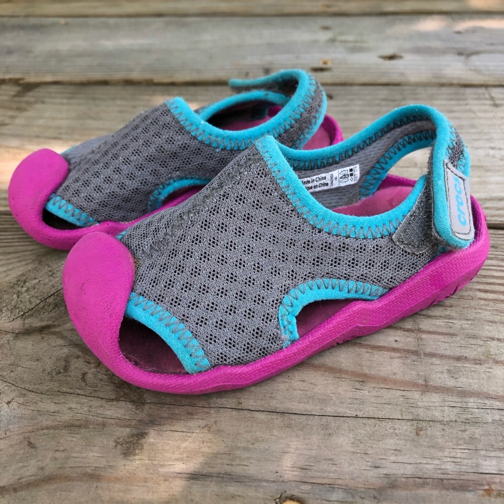 CROCS Swiftwater Sandals Toddler 6